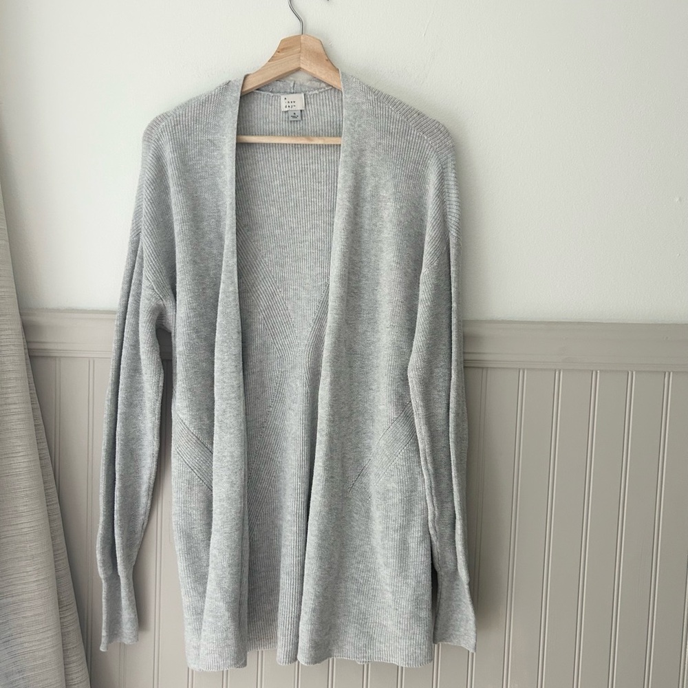 a new day Size Small Light Gray Women's Open Front Cardigan